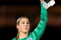 开云体育官方网站-英格兰门将连场扑救，表现稳健颇受好评的简单介绍