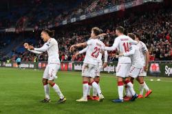 开云体育官网-欧洲国家锦标赛上一场惊心动魄的PK大战的简单介绍