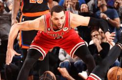 开云下载-公牛取得胜利，拉文贡献关键一战