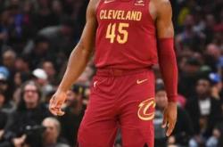 开云体育官网-中国男篮血洗阿根廷男篮，布克打破历史纪录的简单介绍