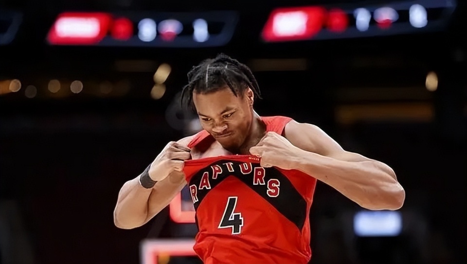 猛龙后卫成熟大放光彩,球队备战挑战 猛龙后卫成熟大放光彩,球队备战挑战