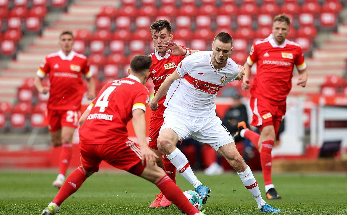 沃尔夫斯堡客场逆转拿下关键三分的简单介绍 沃尔夫斯堡客场逆转拿下关键三分的简单介绍