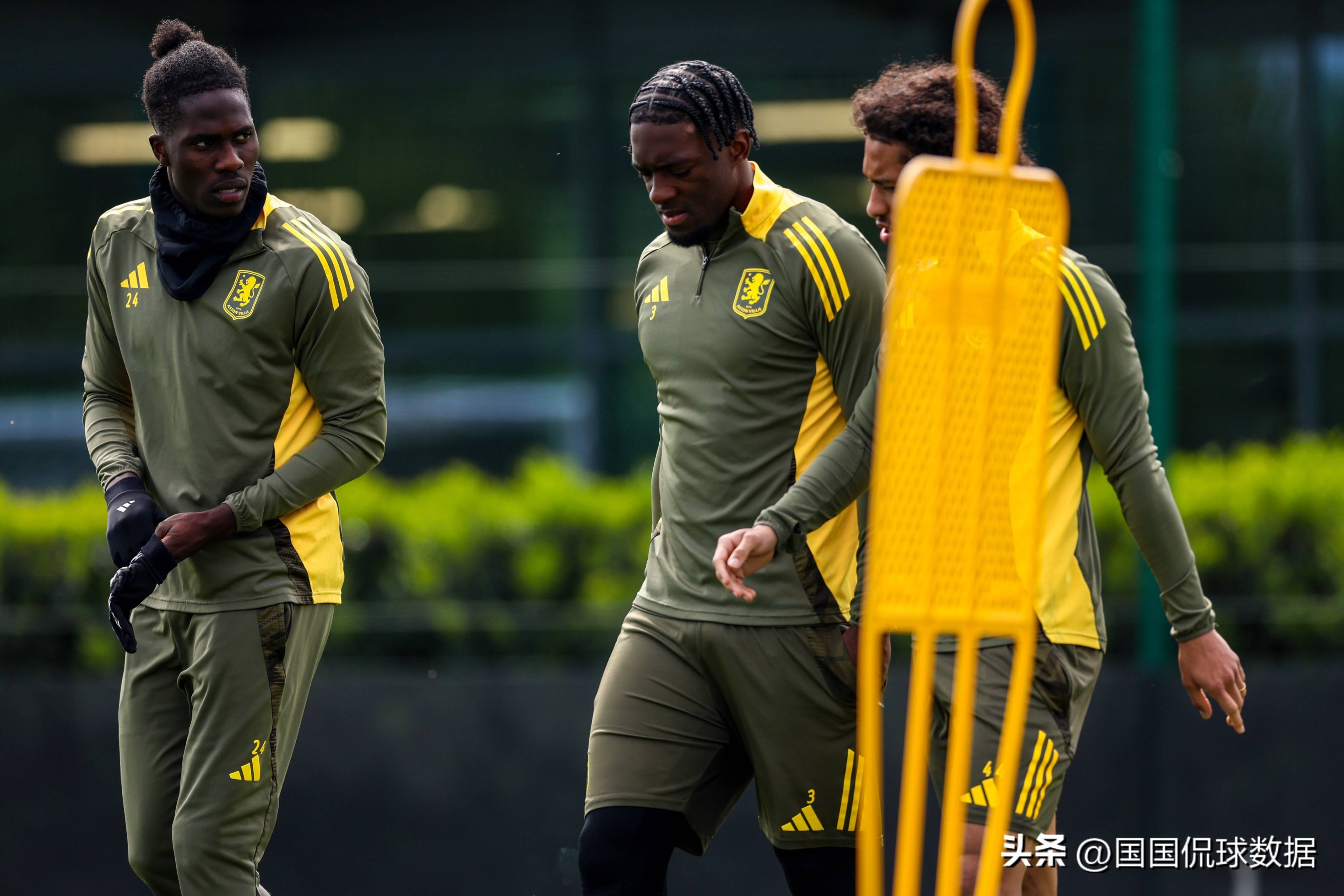 伯恩茅斯主帅赞扬球队表现，力求保级成功