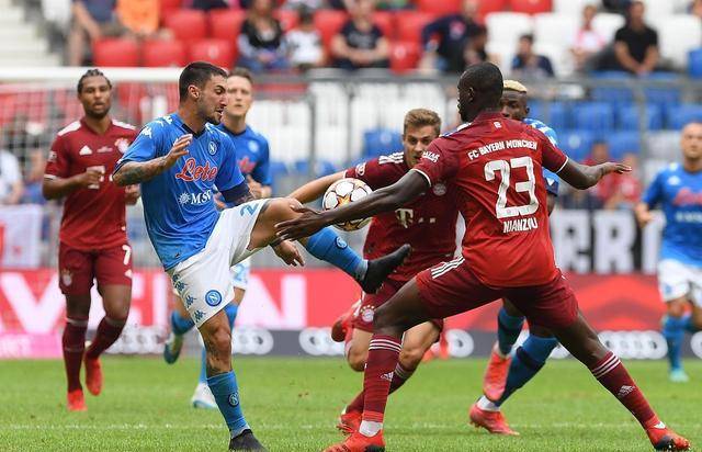 霍杰破门,AC米兰主场击败那不勒斯 霍杰破门,AC米兰主场击败那不勒斯