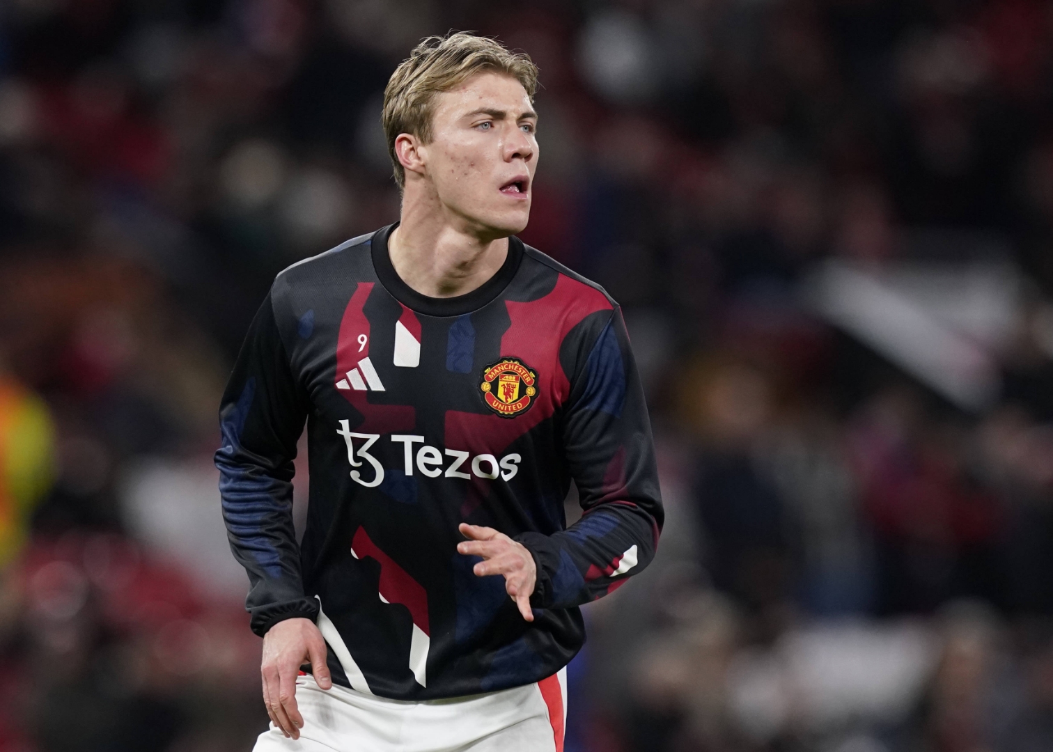 霍杰破门,AC米兰主场击败那不勒斯 霍杰破门,AC米兰主场击败那不勒斯