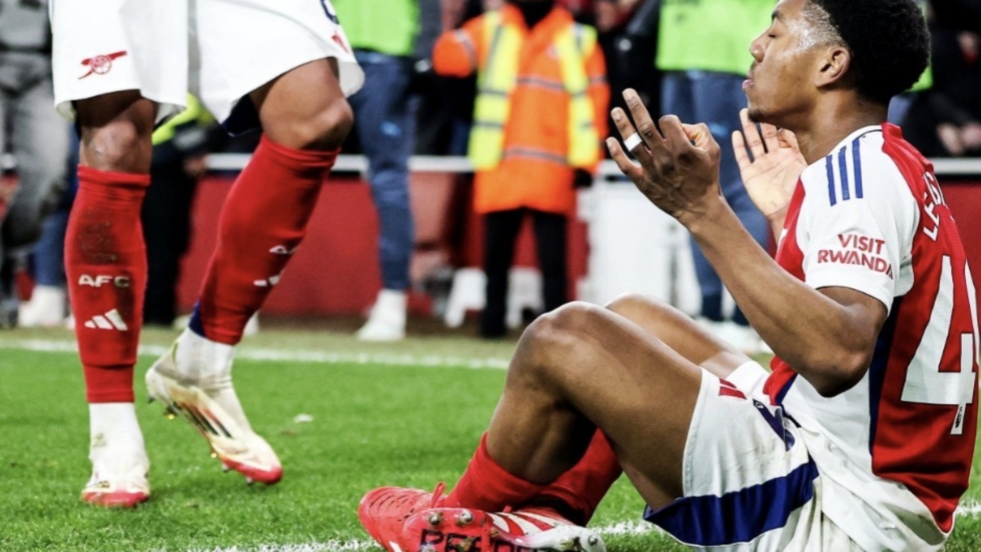 战平伦敦德比对手阿森纳,未能取得胜利 战平伦敦德比对手阿森纳,未能取得胜利