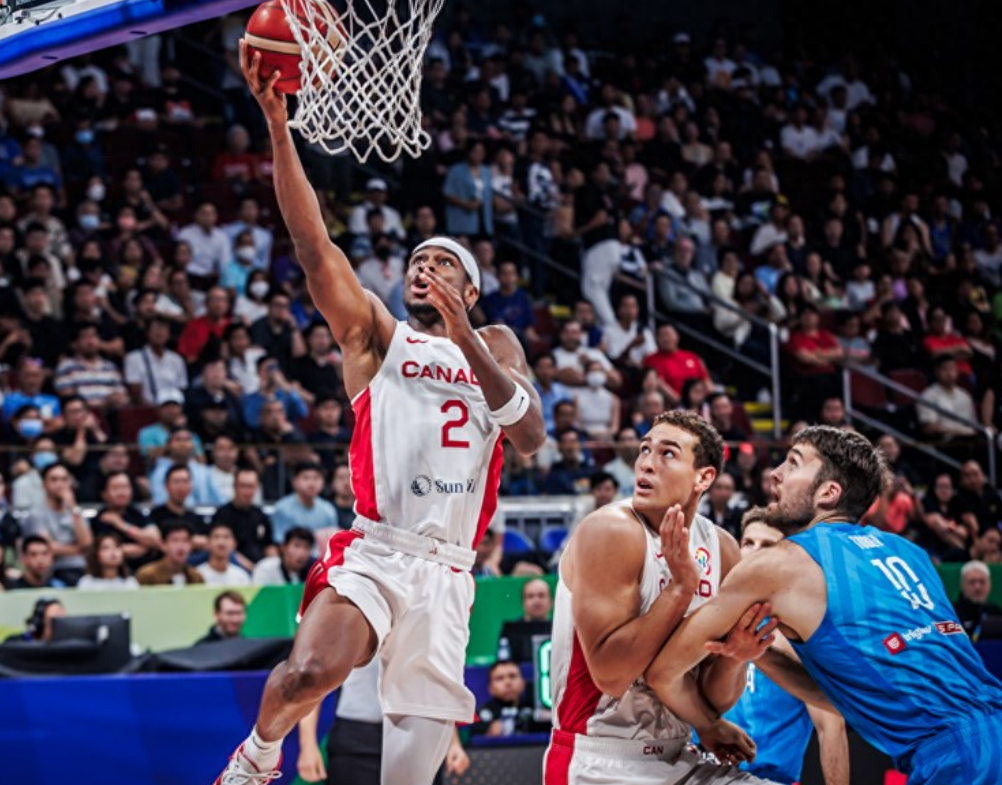 斯洛文尼亚主场迎战加拿大，力战对手