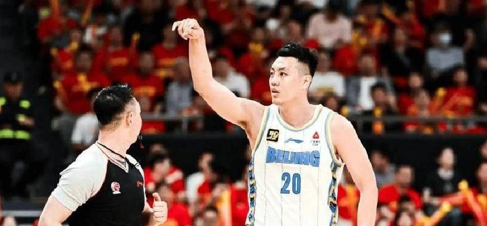 包含猛龙前锋失联一周，球队管理层感到担忧的词条