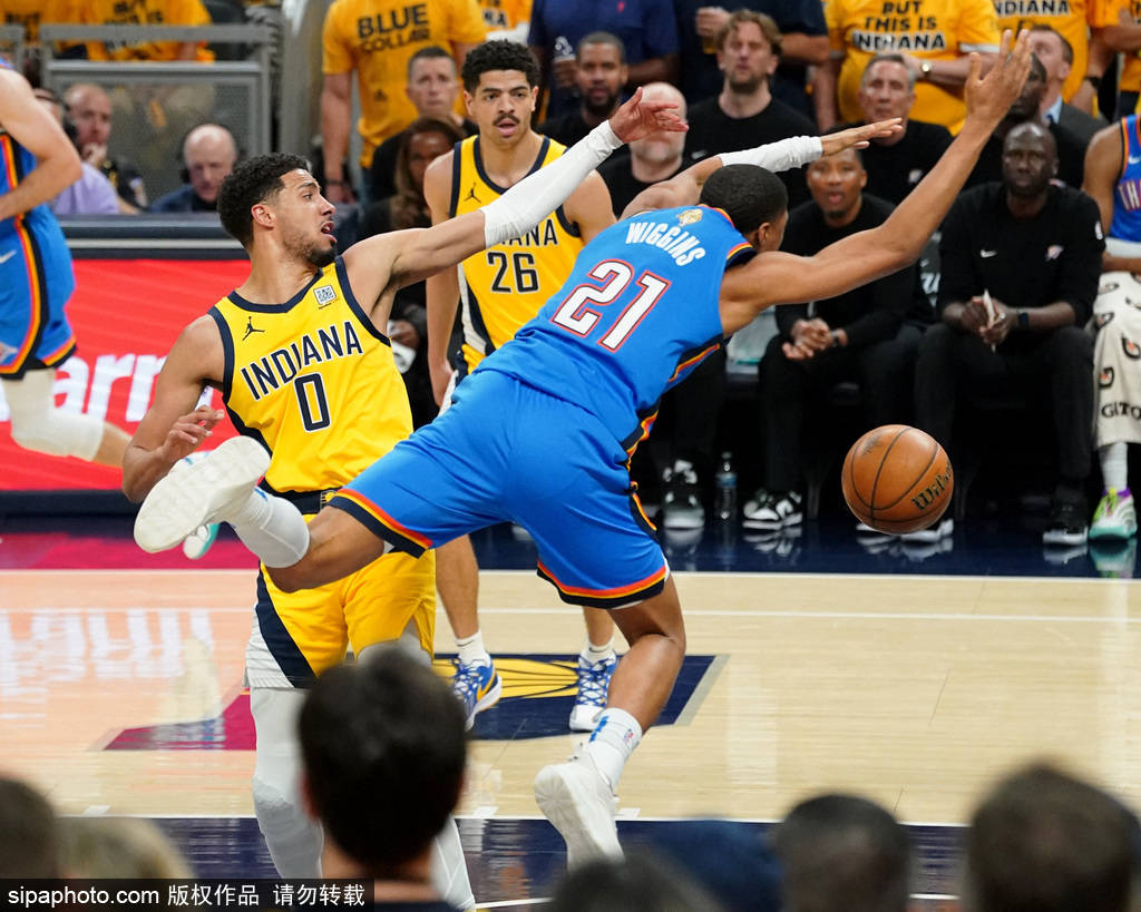 步行者逆转骑士,豪取两连胜 步行者逆转骑士,豪取两连胜