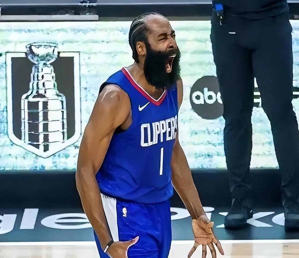 快船队关键球员受伤，球迷心痛不已的简单介绍