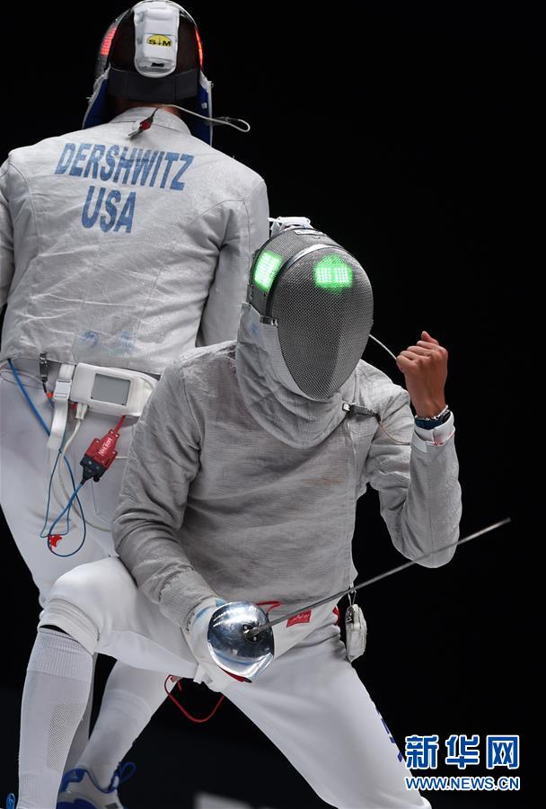 俄罗斯选手表现突出夺得击剑比赛银牌 俄罗斯选手表现突出夺得击剑比赛银牌