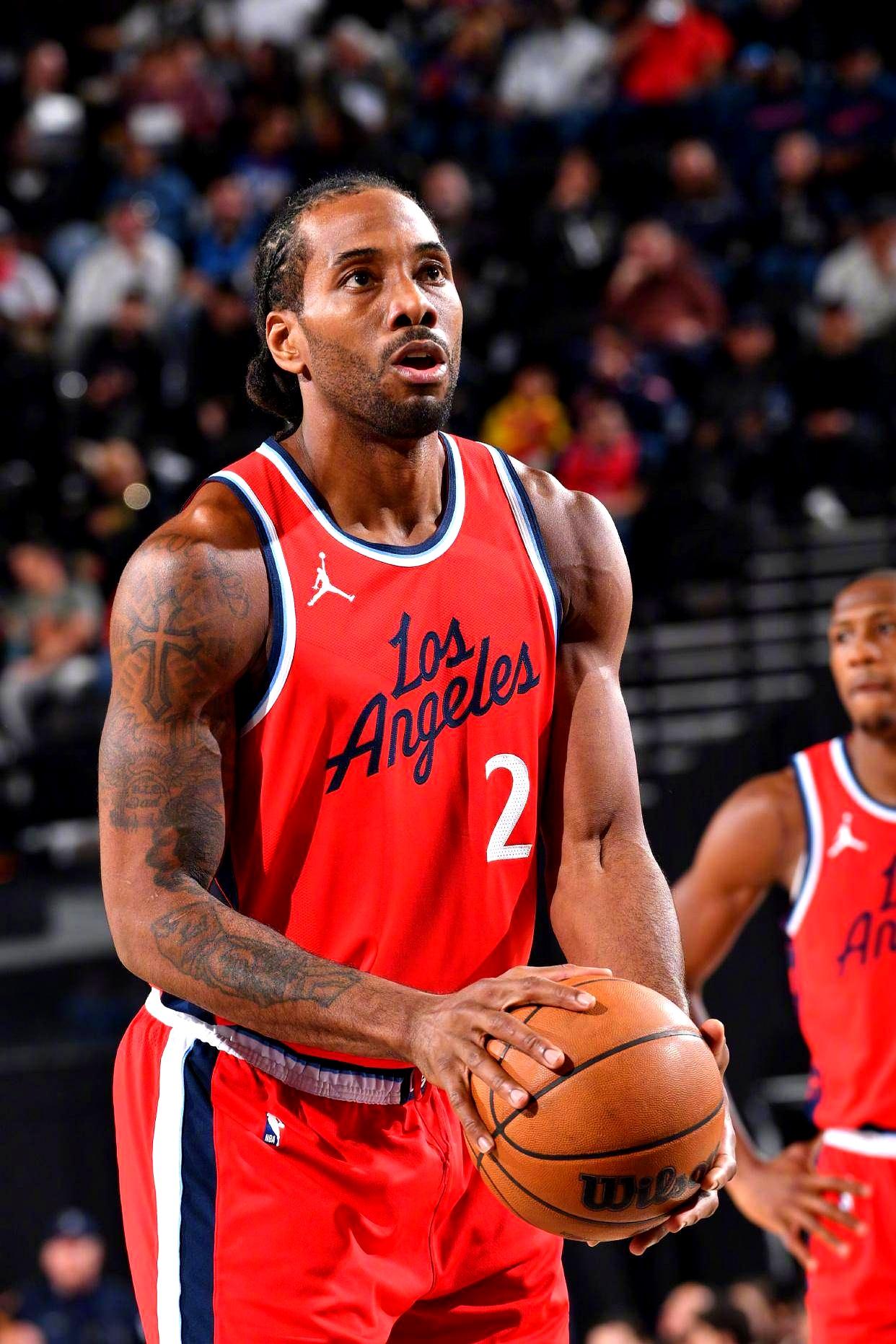 火箭遭快船逆转,哈登空砍40分 火箭遭快船逆转,哈登空砍40分