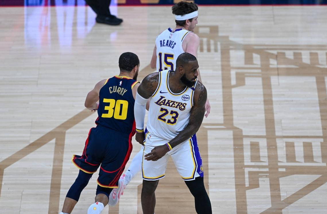 勇士逆转湖人获得胜利 勇士逆转湖人获得胜利