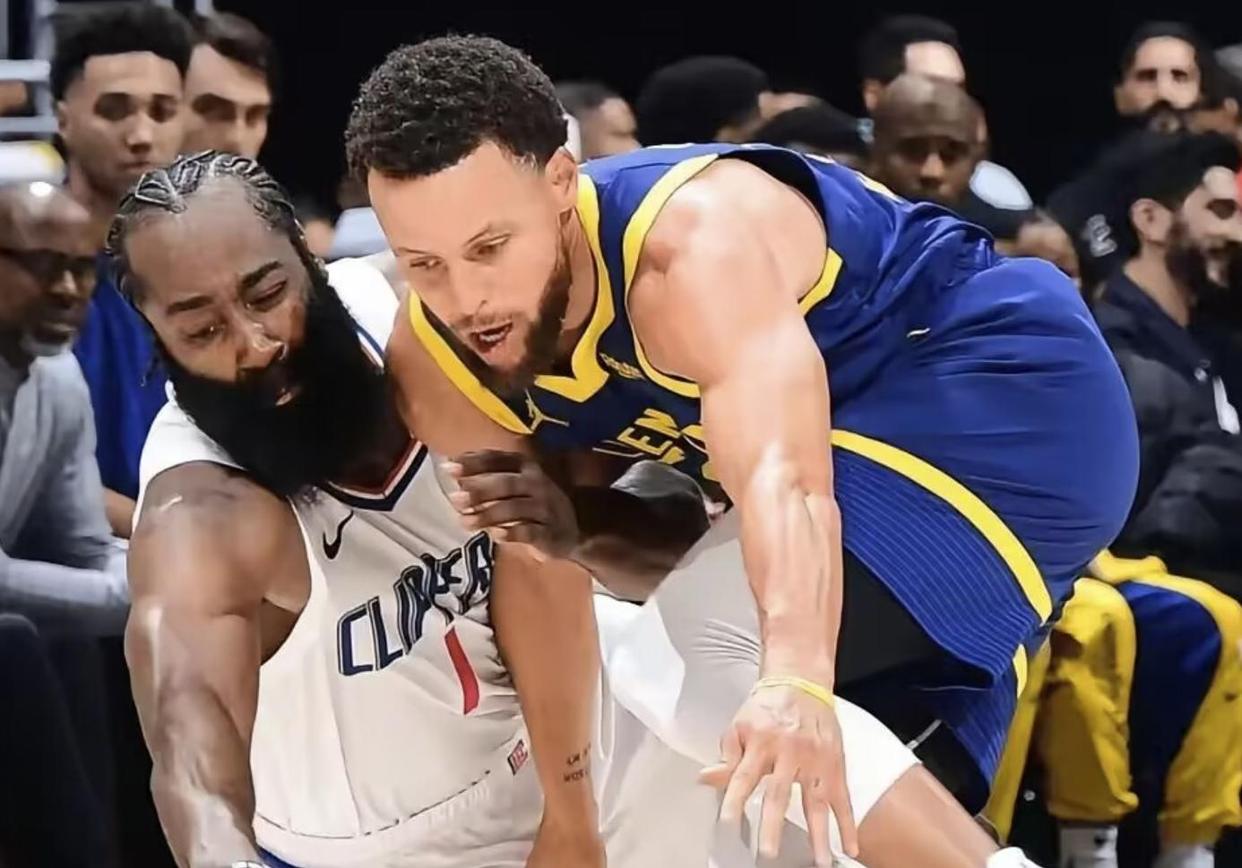 快船大胜勇士！对手四连败态势明显