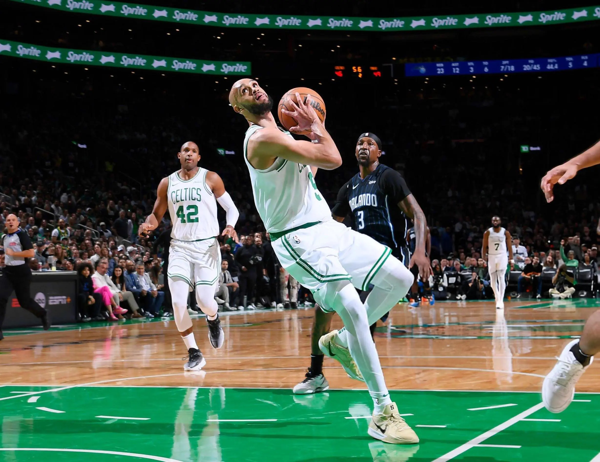 凯尔特人大胜开拓者,反弹成功 凯尔特人大胜开拓者,反弹成功