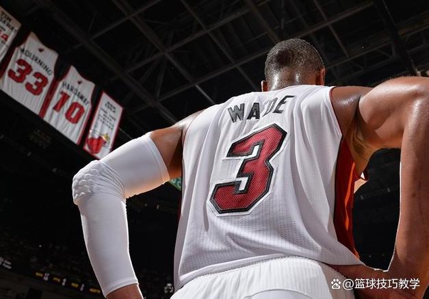 韦德20+绿军告负,热火继续豪取四连胜 韦德20+绿军告负,热火继续豪取四连胜