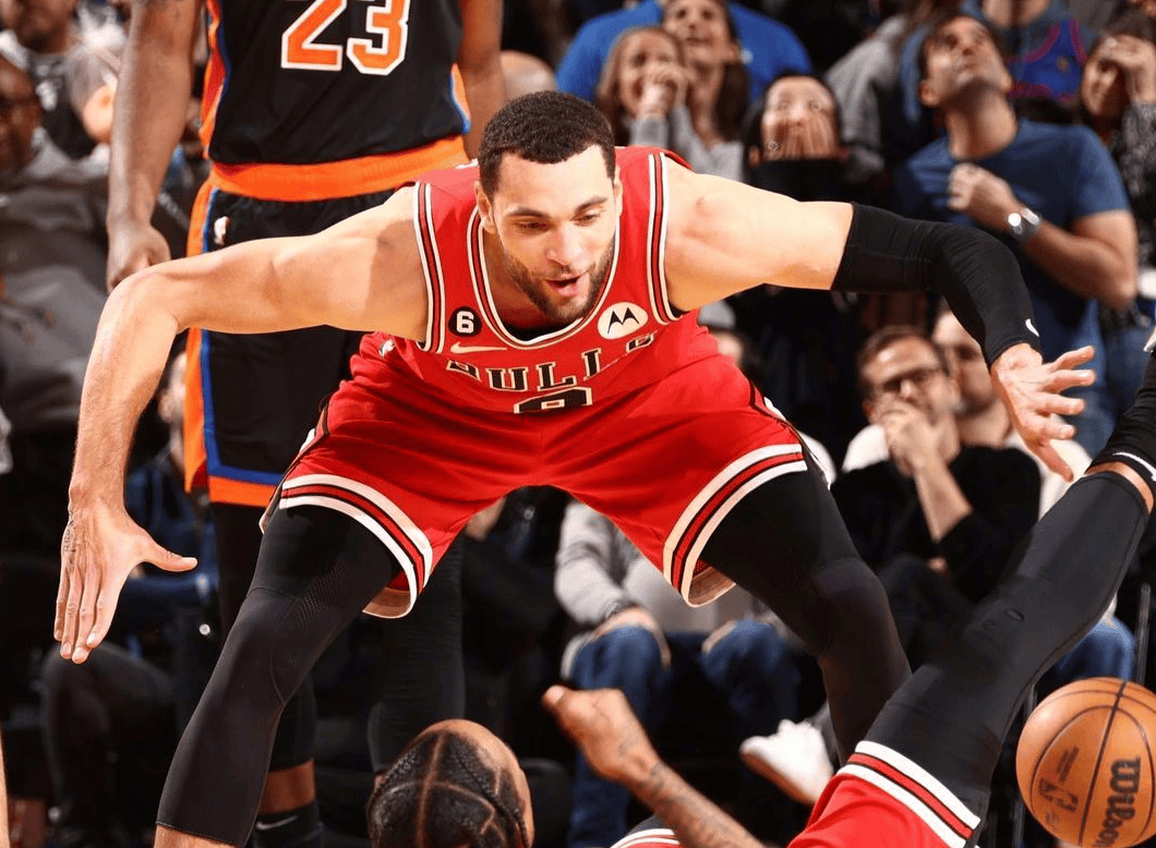 公牛取得胜利，拉文贡献关键一战