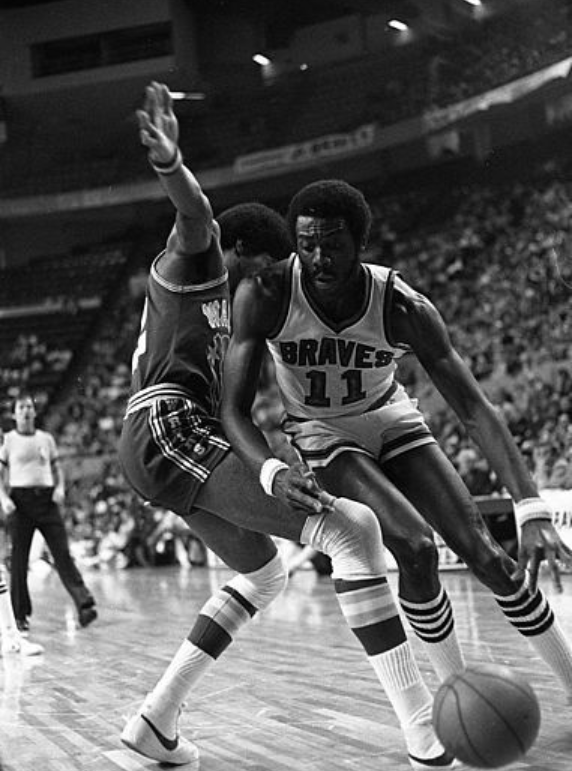 中国男篮血洗阿根廷男篮，布克打破历史纪录的简单介绍